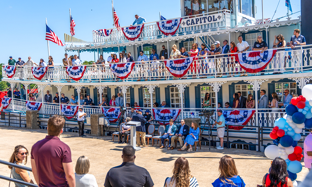 Nashville Riverboats Launches on the Cumberland River Nashville Riverboats Launches on the Cumberland River